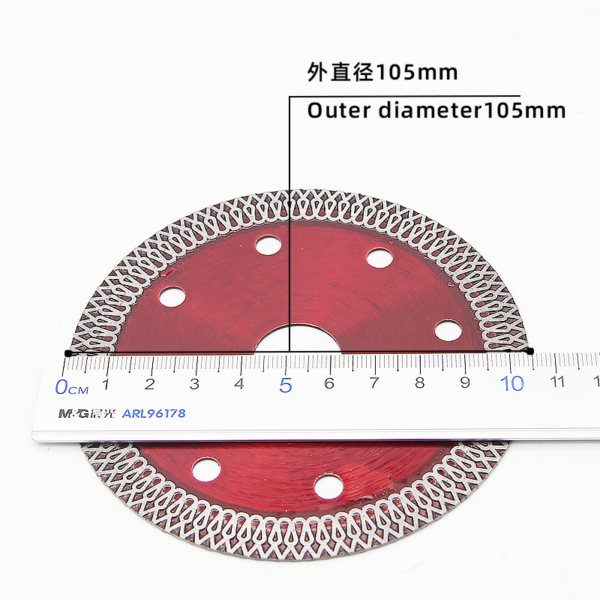 105 Mesh Corrugated Ceramic Sheet Transparent Red