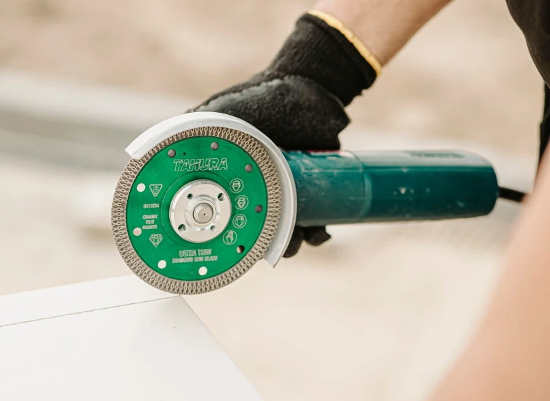 thinnest diamond saw blade